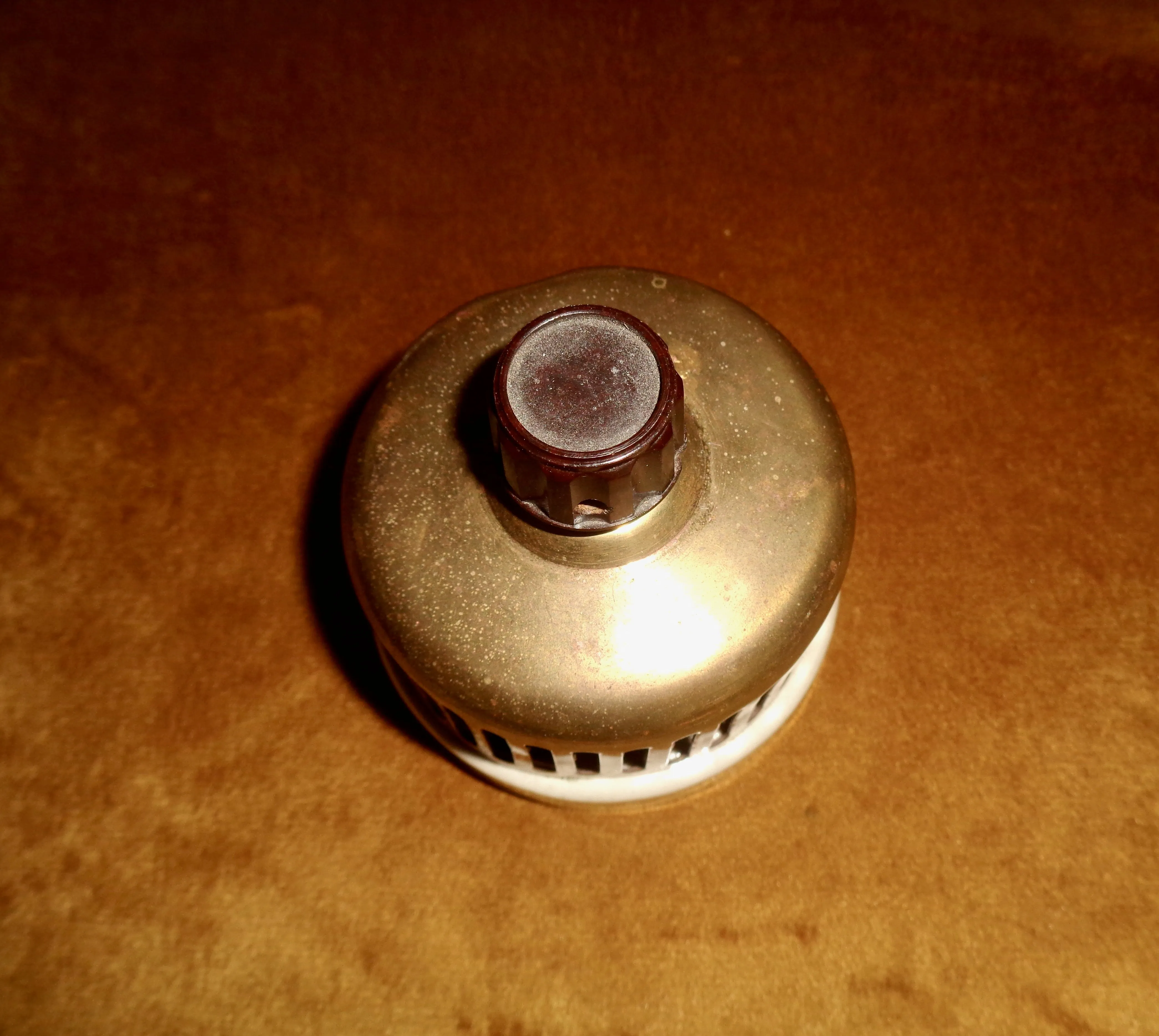 1930s Vintage Rotary Dimmer Light Switch With A Ceramic Base & Brass Cover