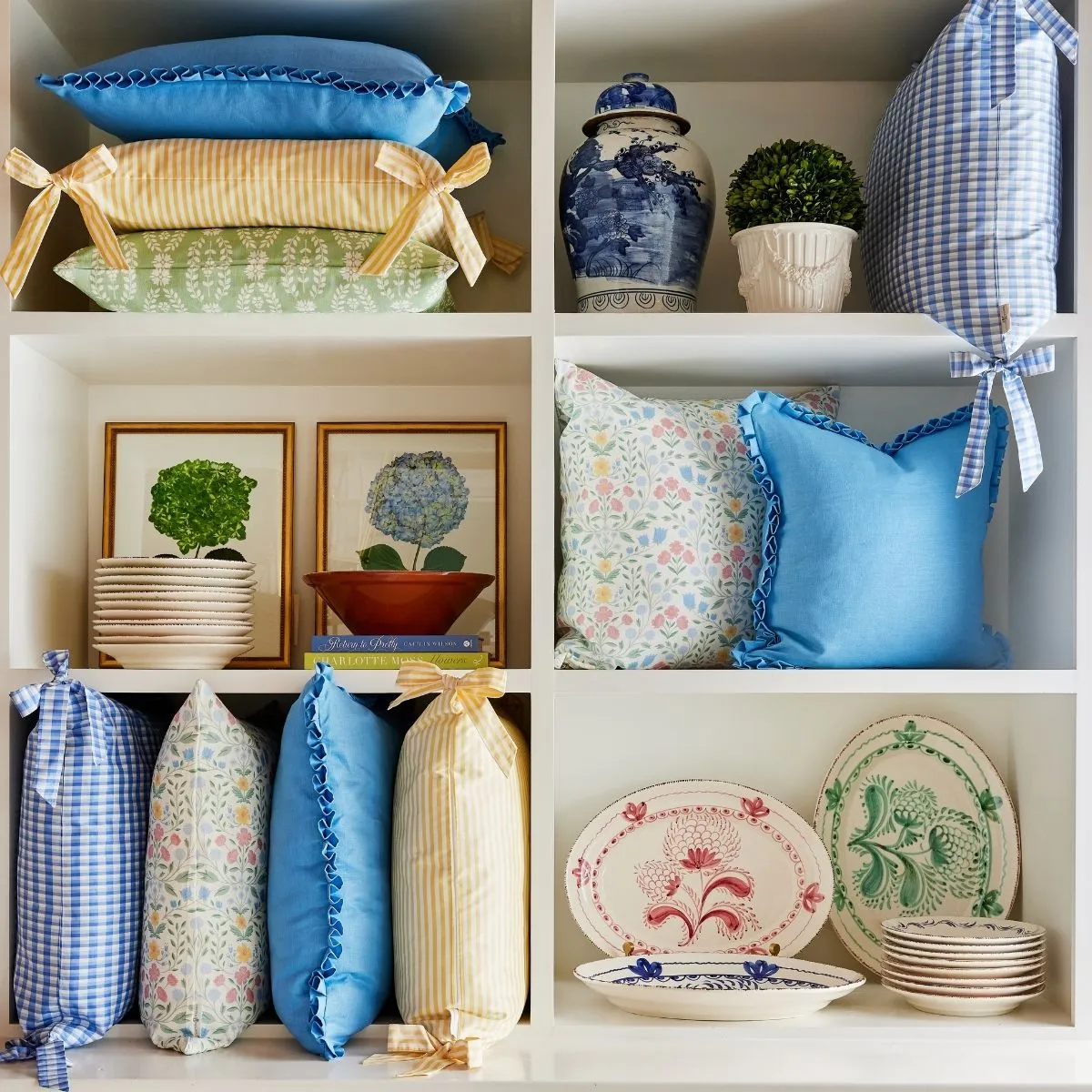 Beth Box Pleat Pillow in Cornflower