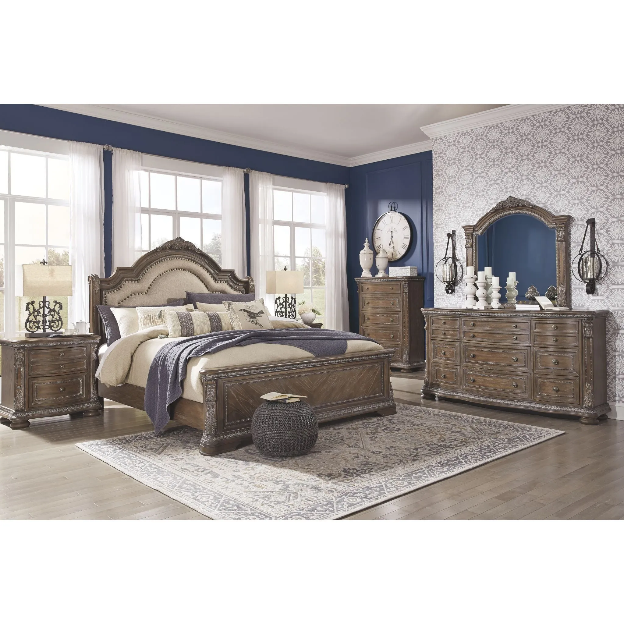 Charmond Dresser