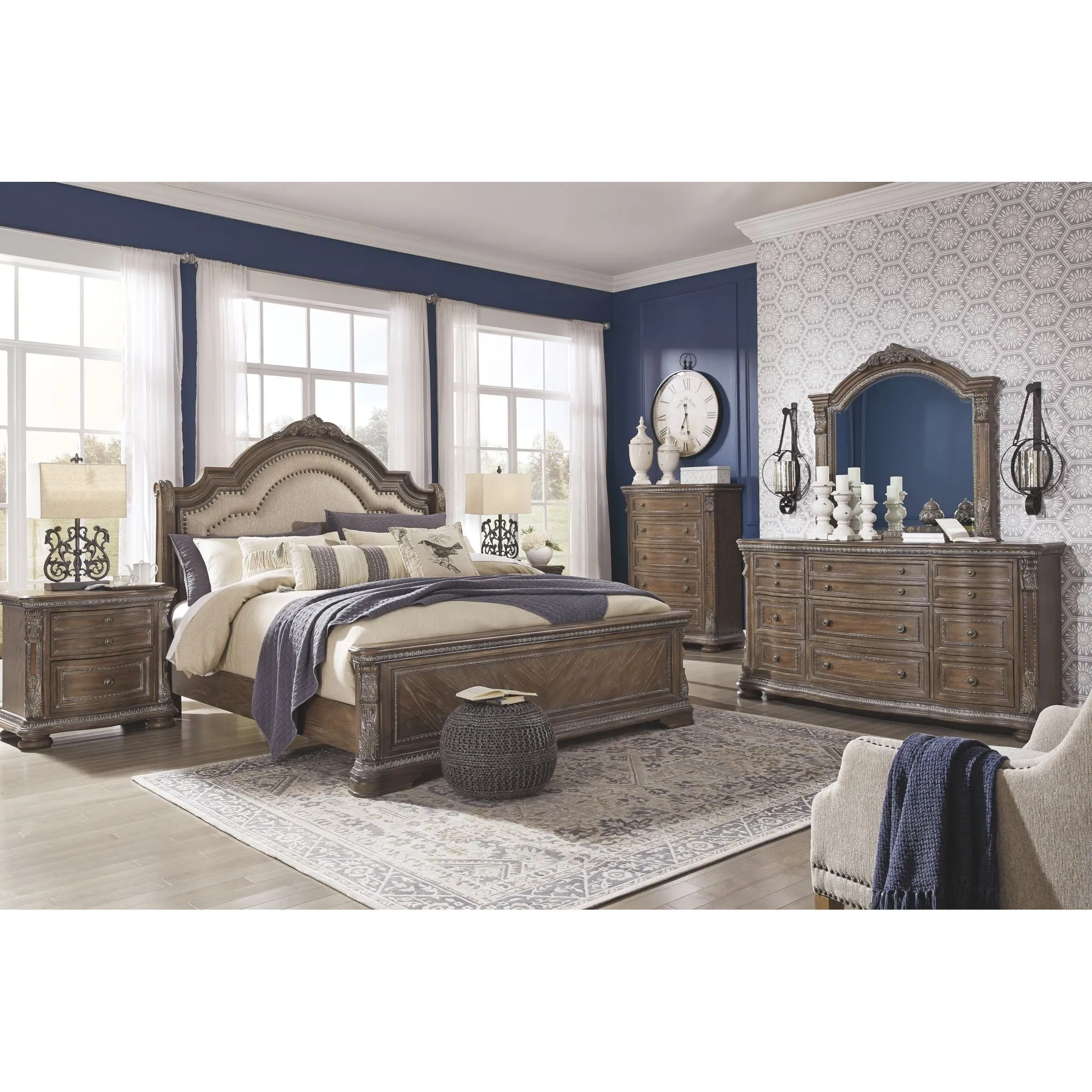 Charmond Dresser