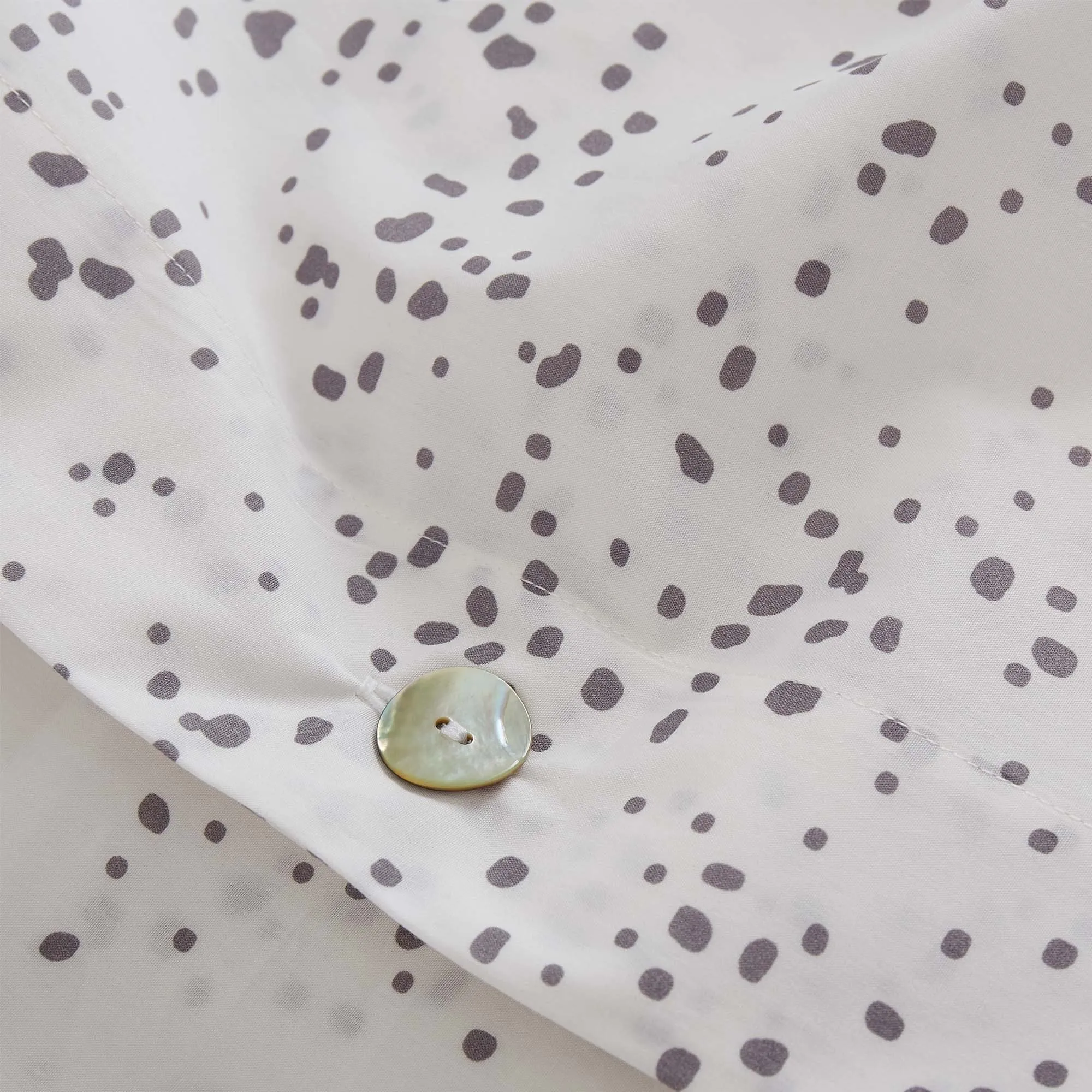 Connemara Bedding [White/Grey]