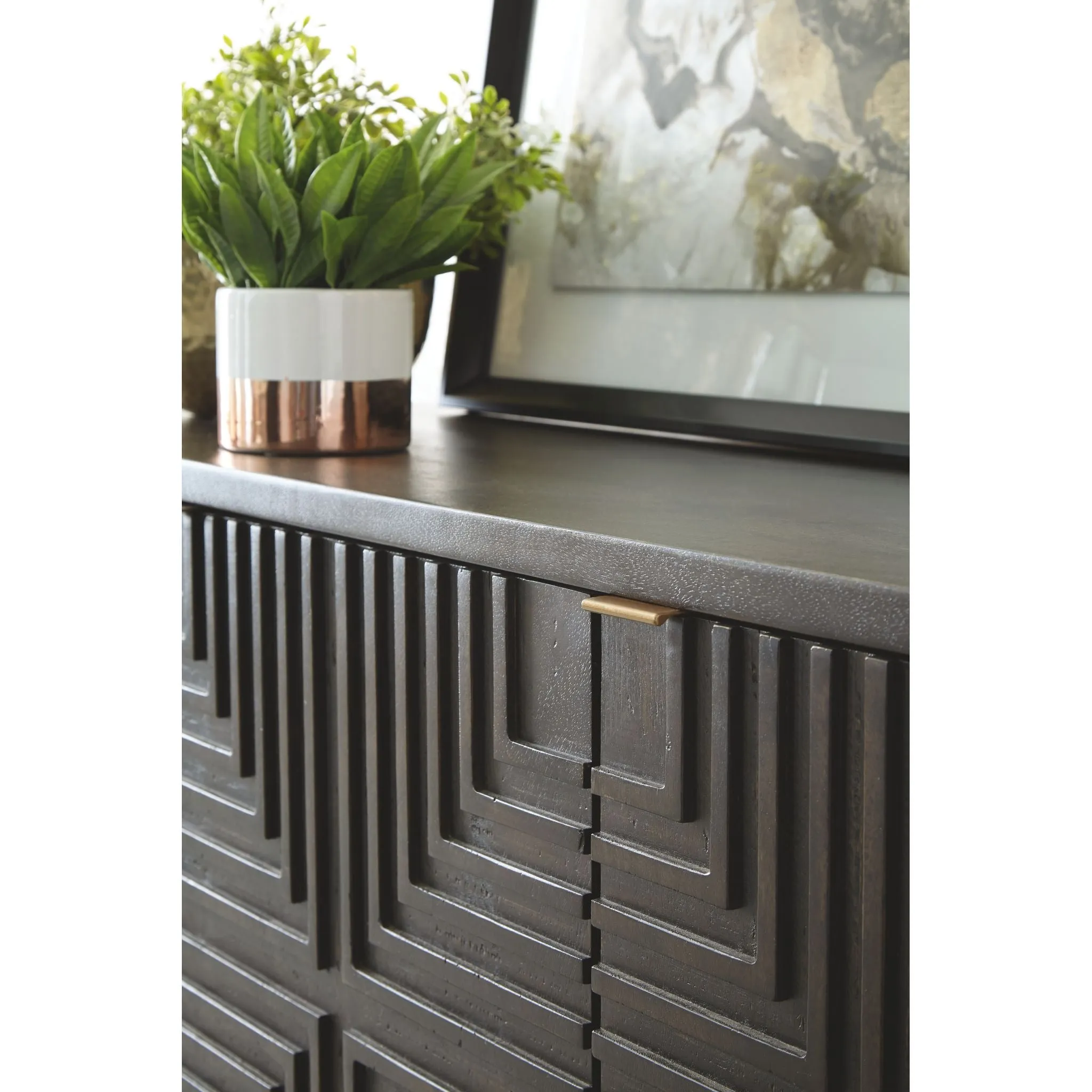 Elinmore Accent Cabinet