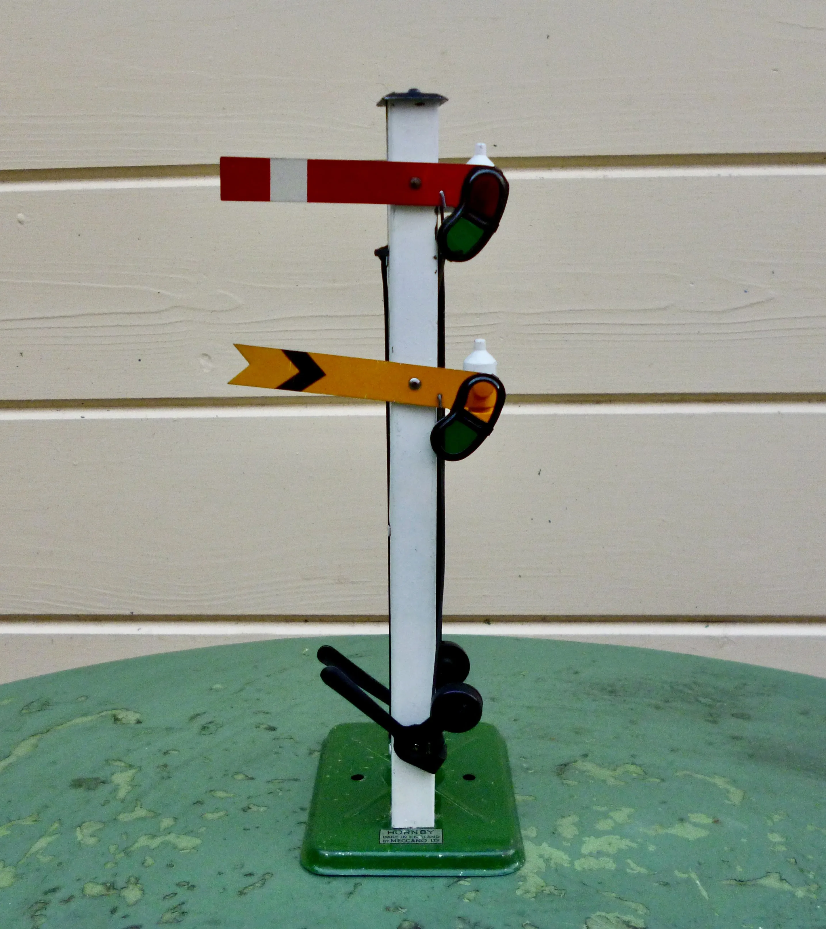 Hornby Meccano O Gauge Model Railway Double Arm No.2 Signal 42361