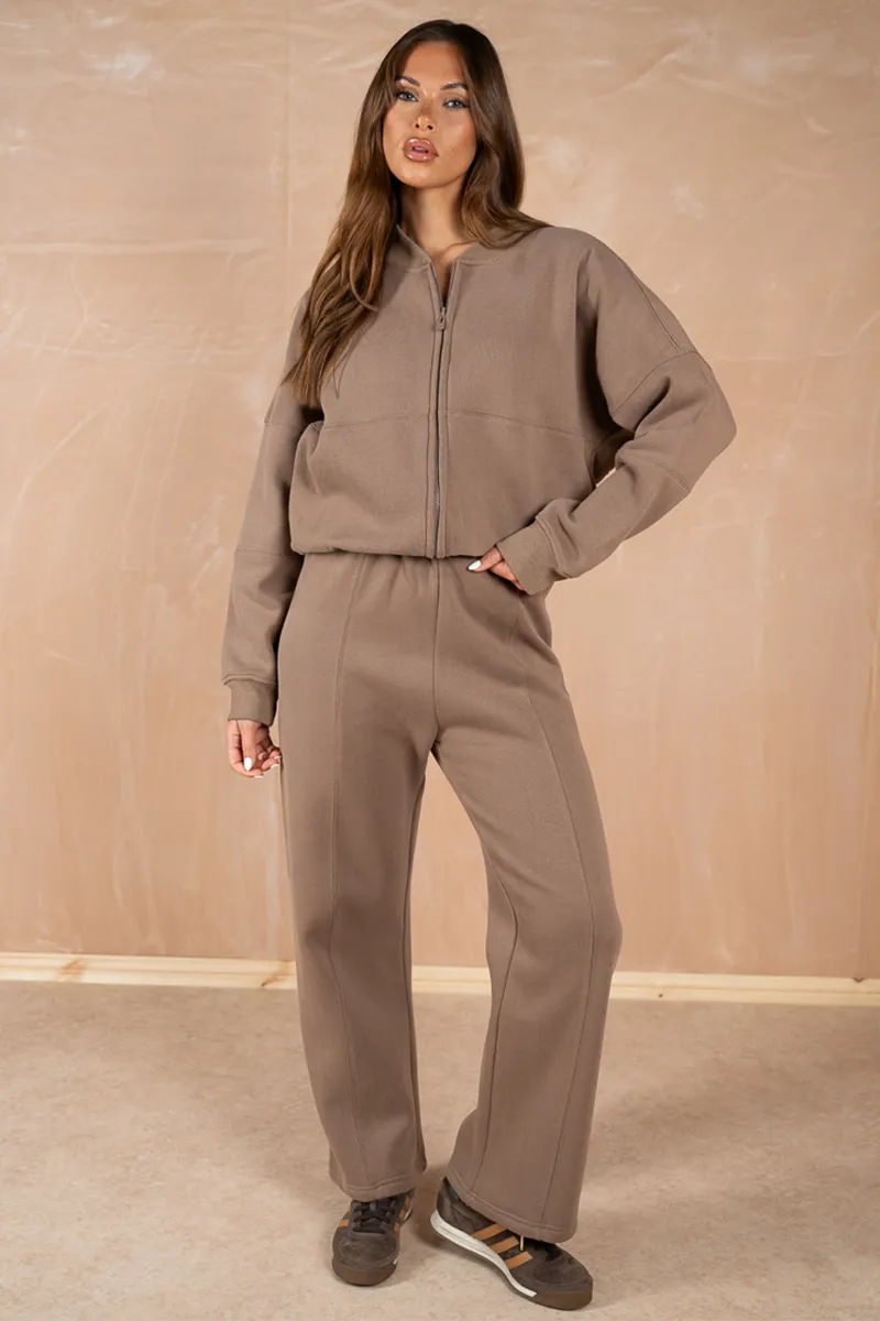 Relaxed Straight Leg Joggers - Brown