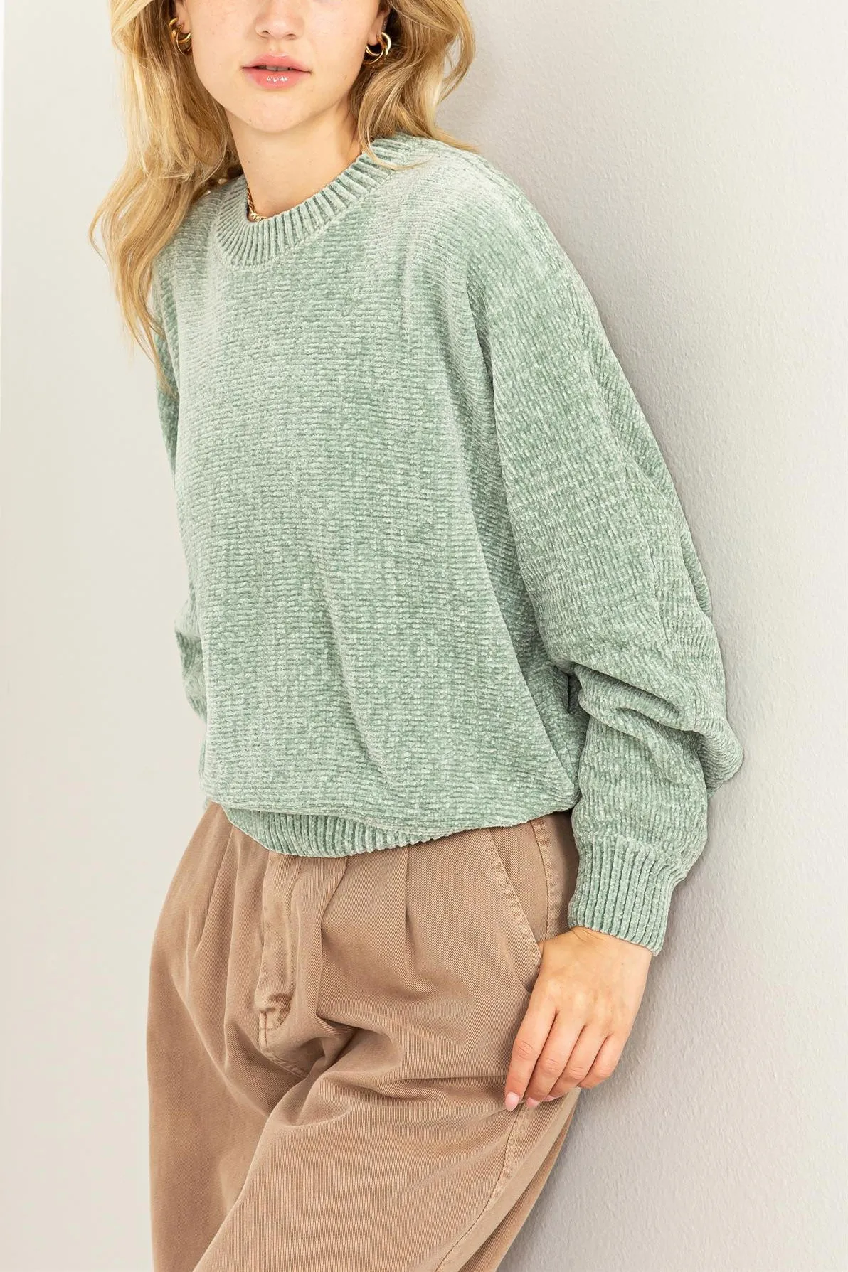 ROUND NECK SWEATER KNIT TOP