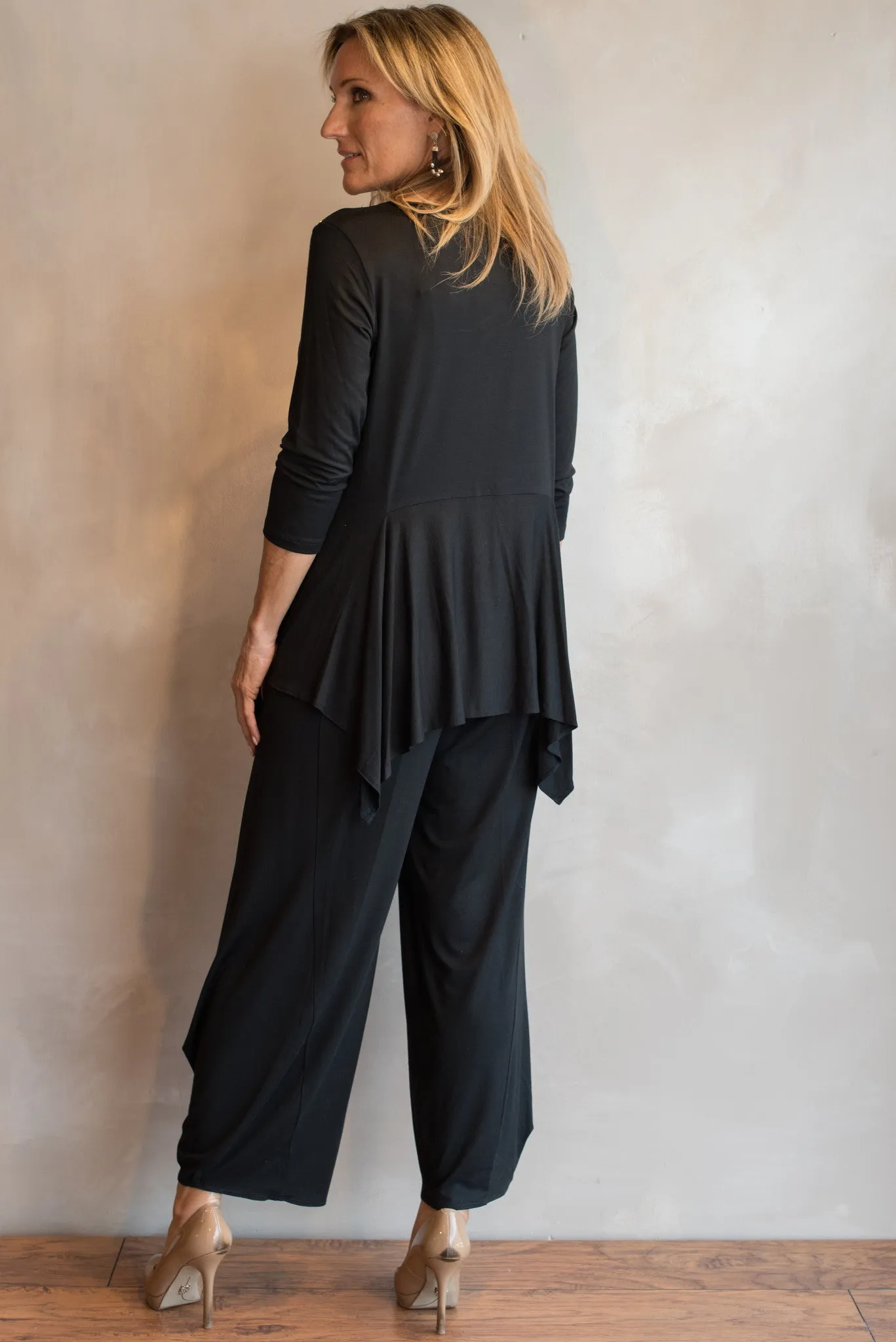 Soft Chakra Tunic - Black