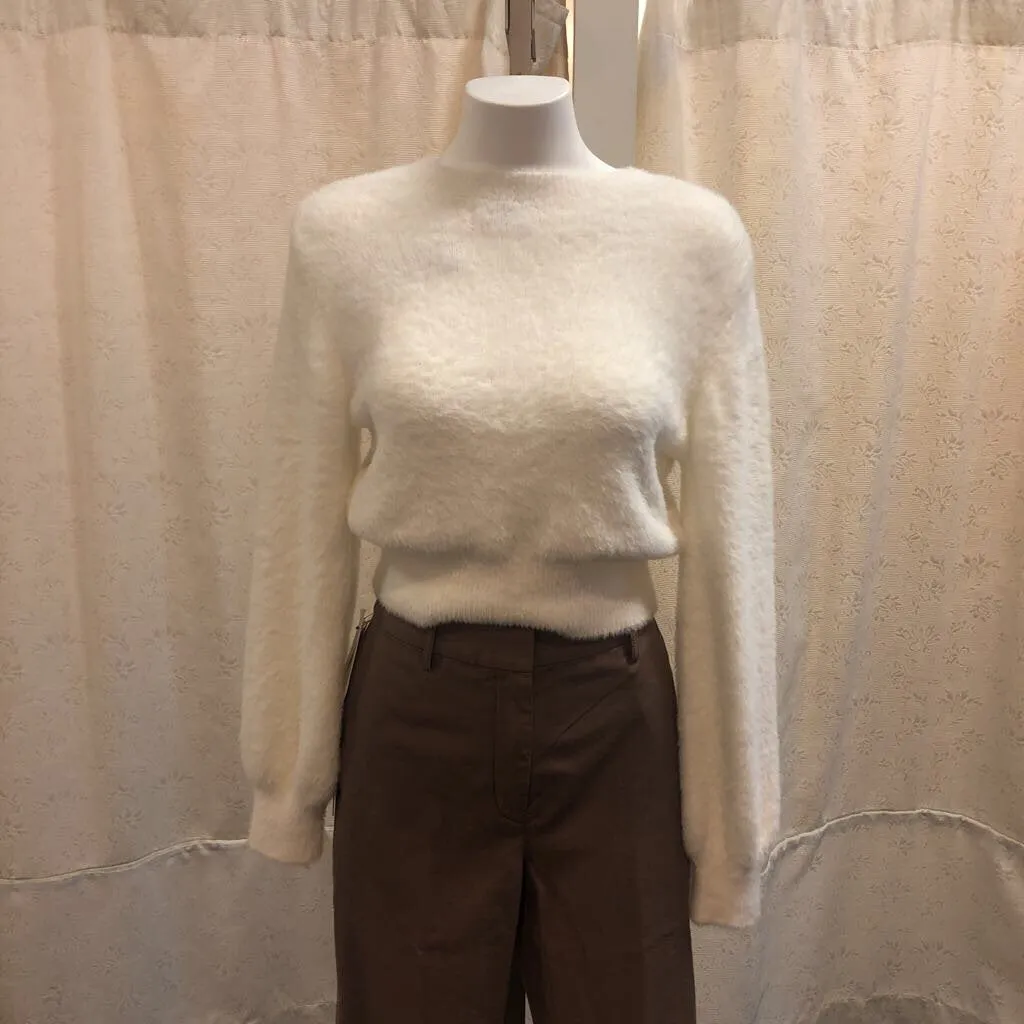 Sunday Best crop fuzzy sweater M