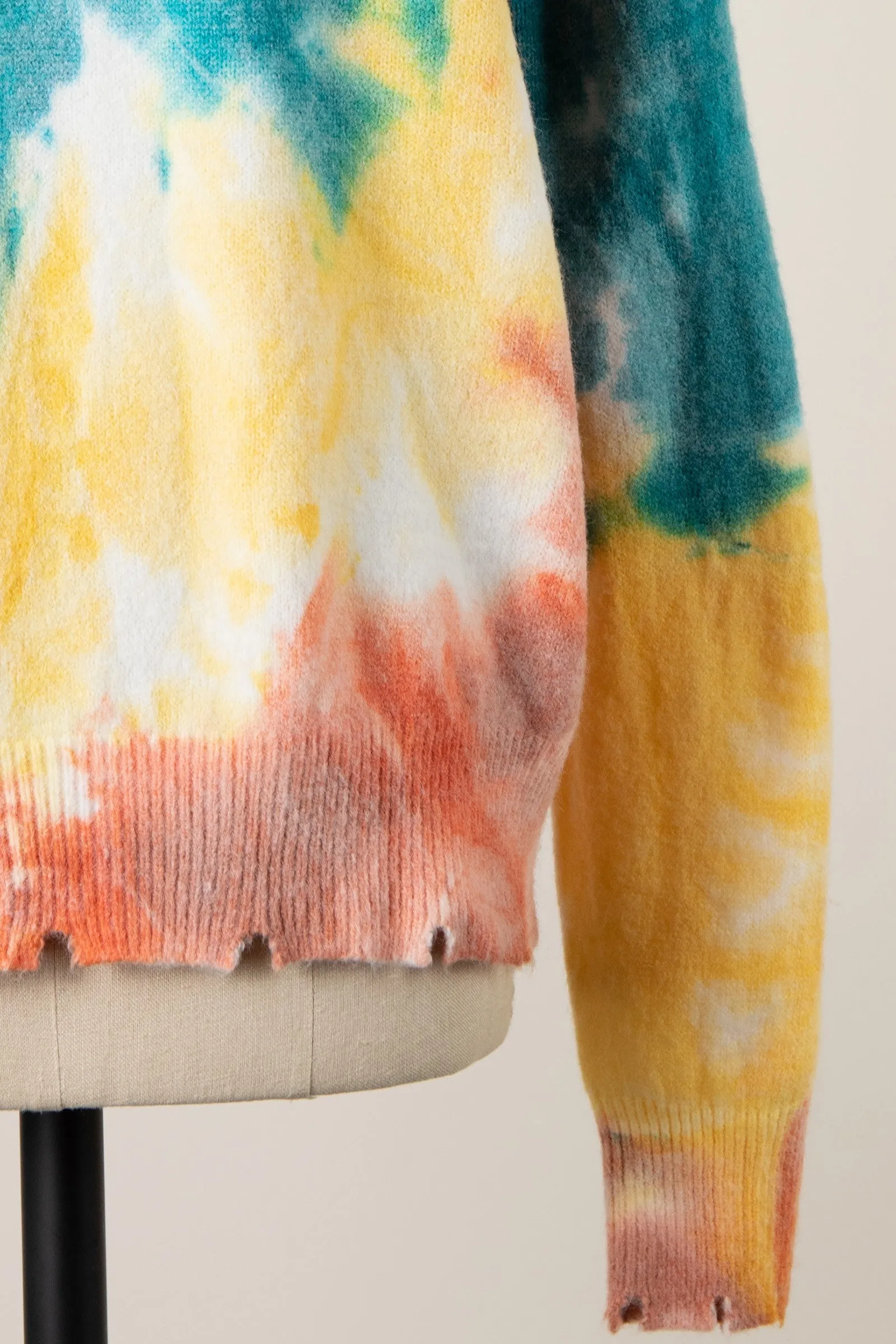 TIE DYE DISTRESSED HEM SOFT KNIT SWEATER 1 PACK