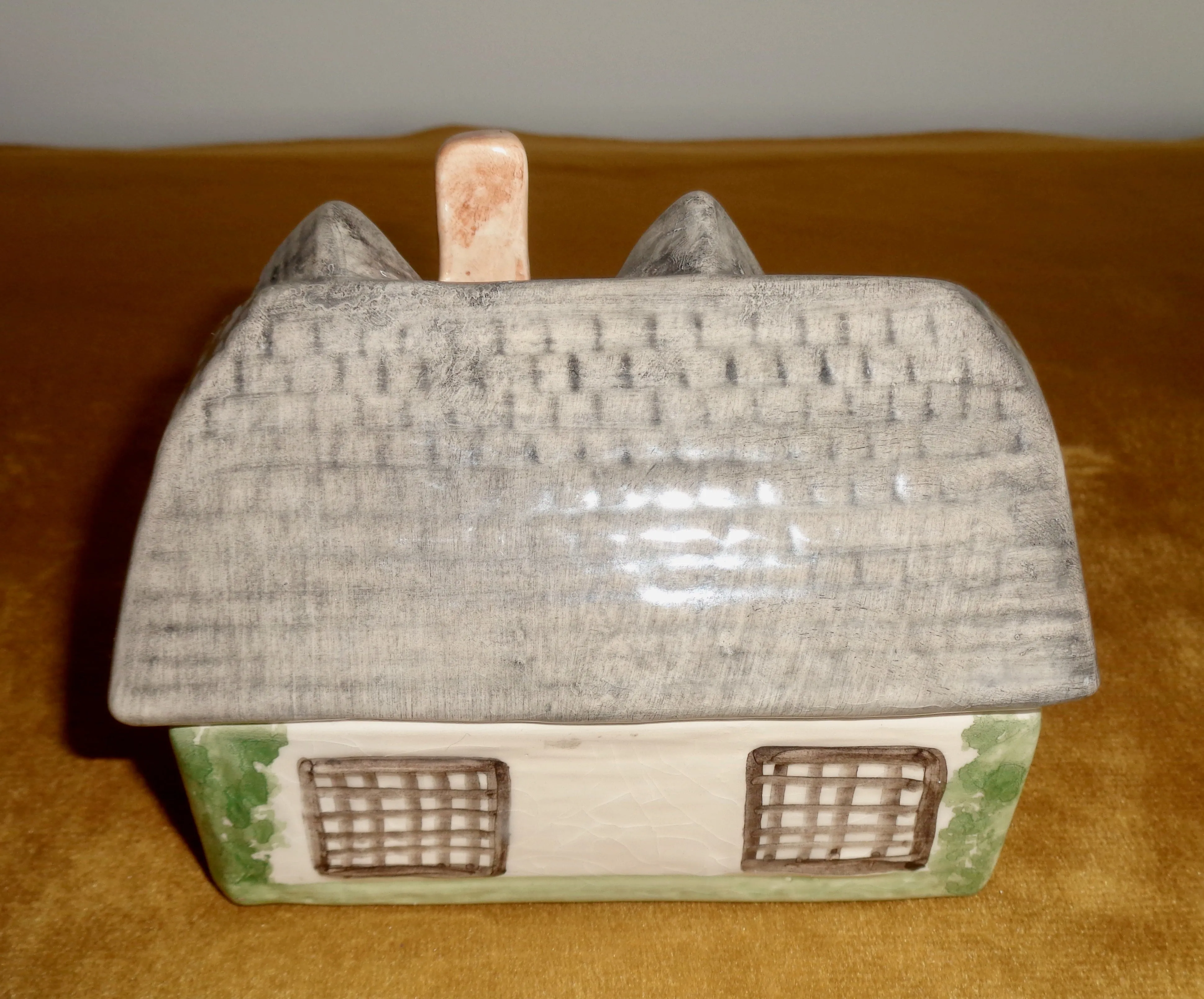 Vintage Devon Pottery Lidded Trinket Box Rose Tree Cottage