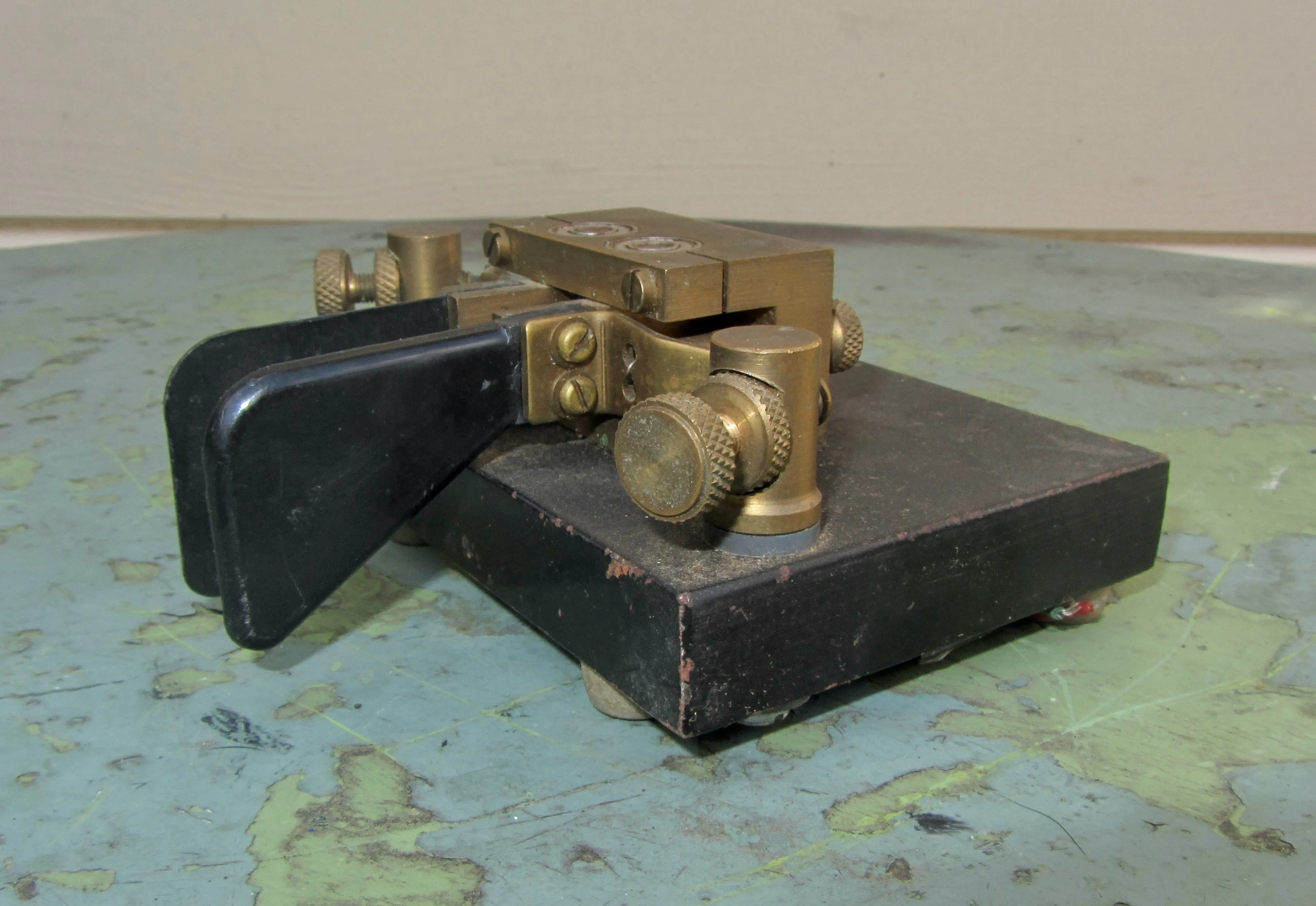 Vintage Kent Twin Paddle Morse Key