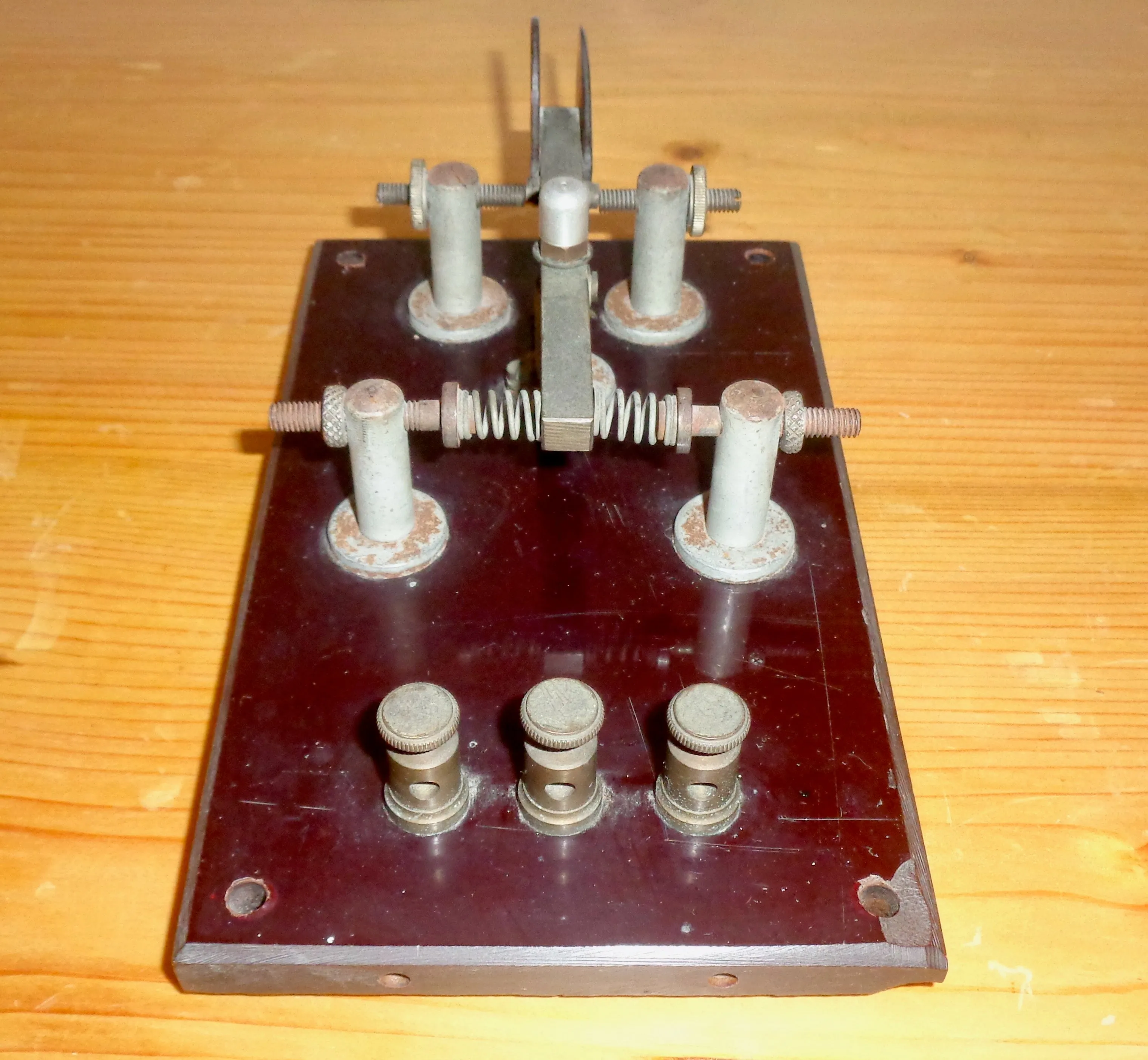 Vintage Paddle Morse Key On A Paxolin Base