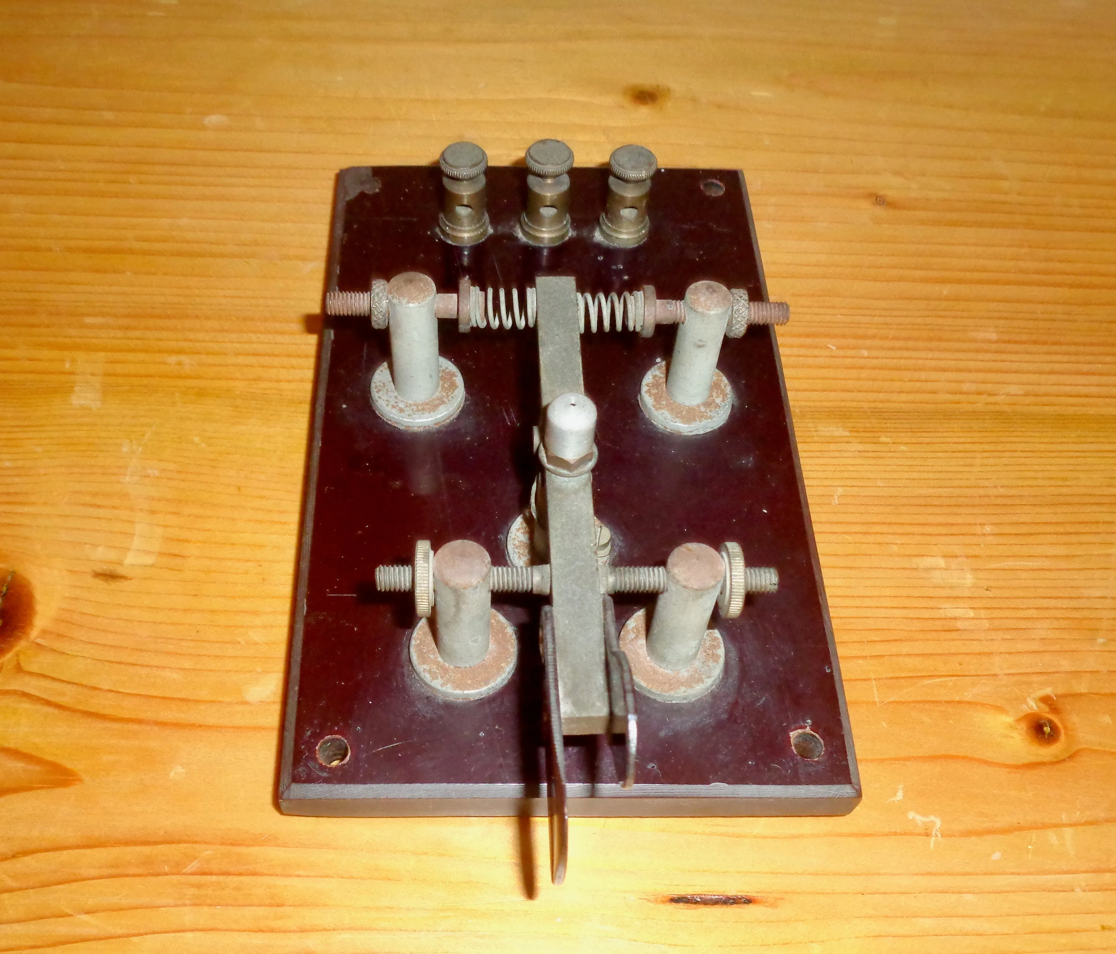 Vintage Paddle Morse Key On A Paxolin Base