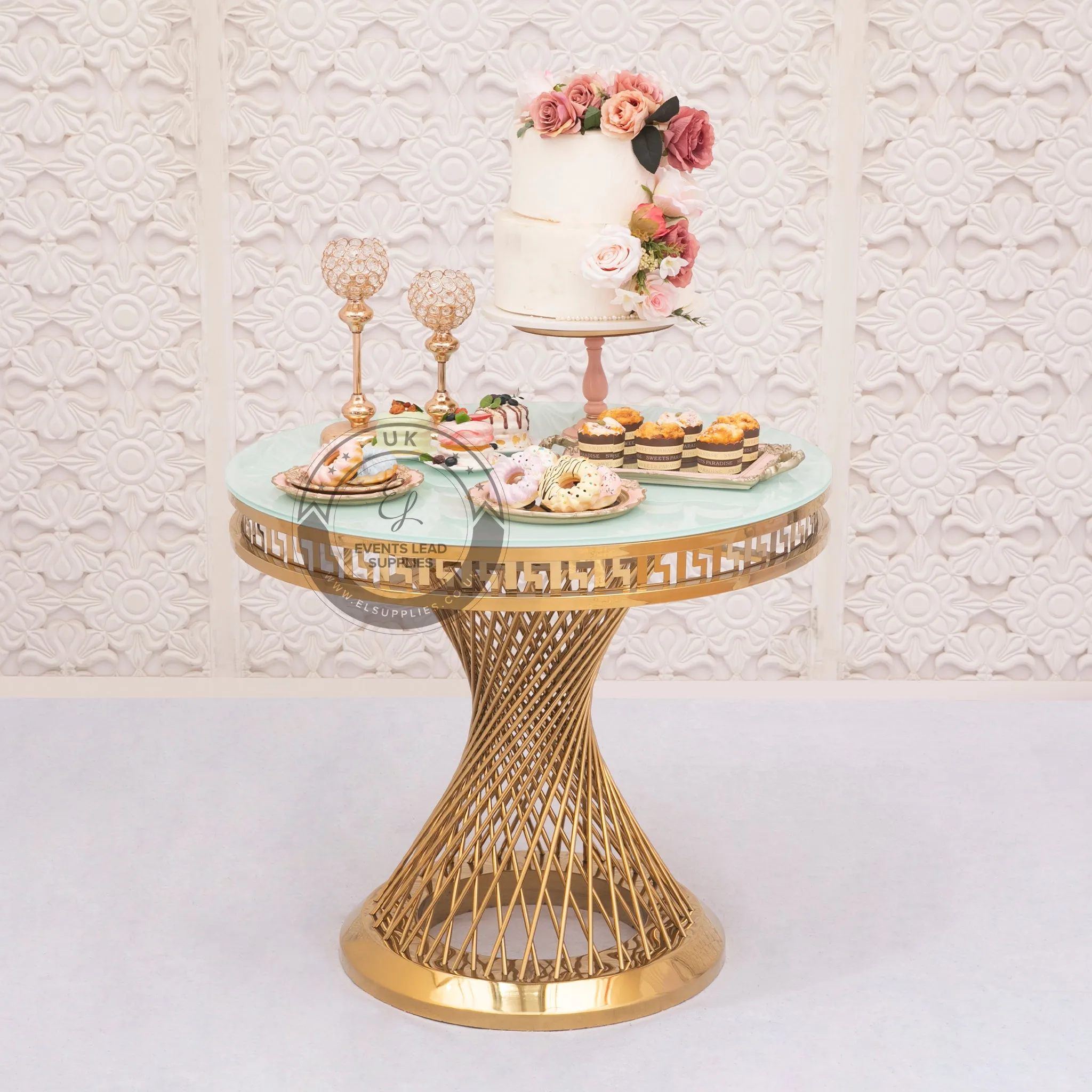 VORAGE KUSCO Gold Cake Table