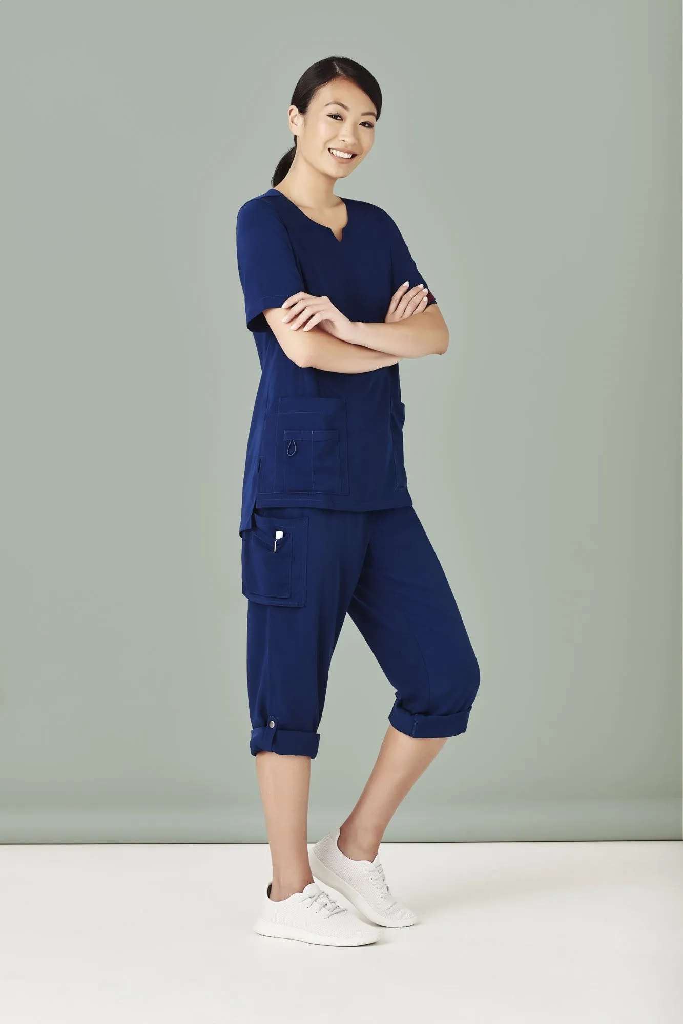 Womens Tailored Fit Round Neck Scrub Top