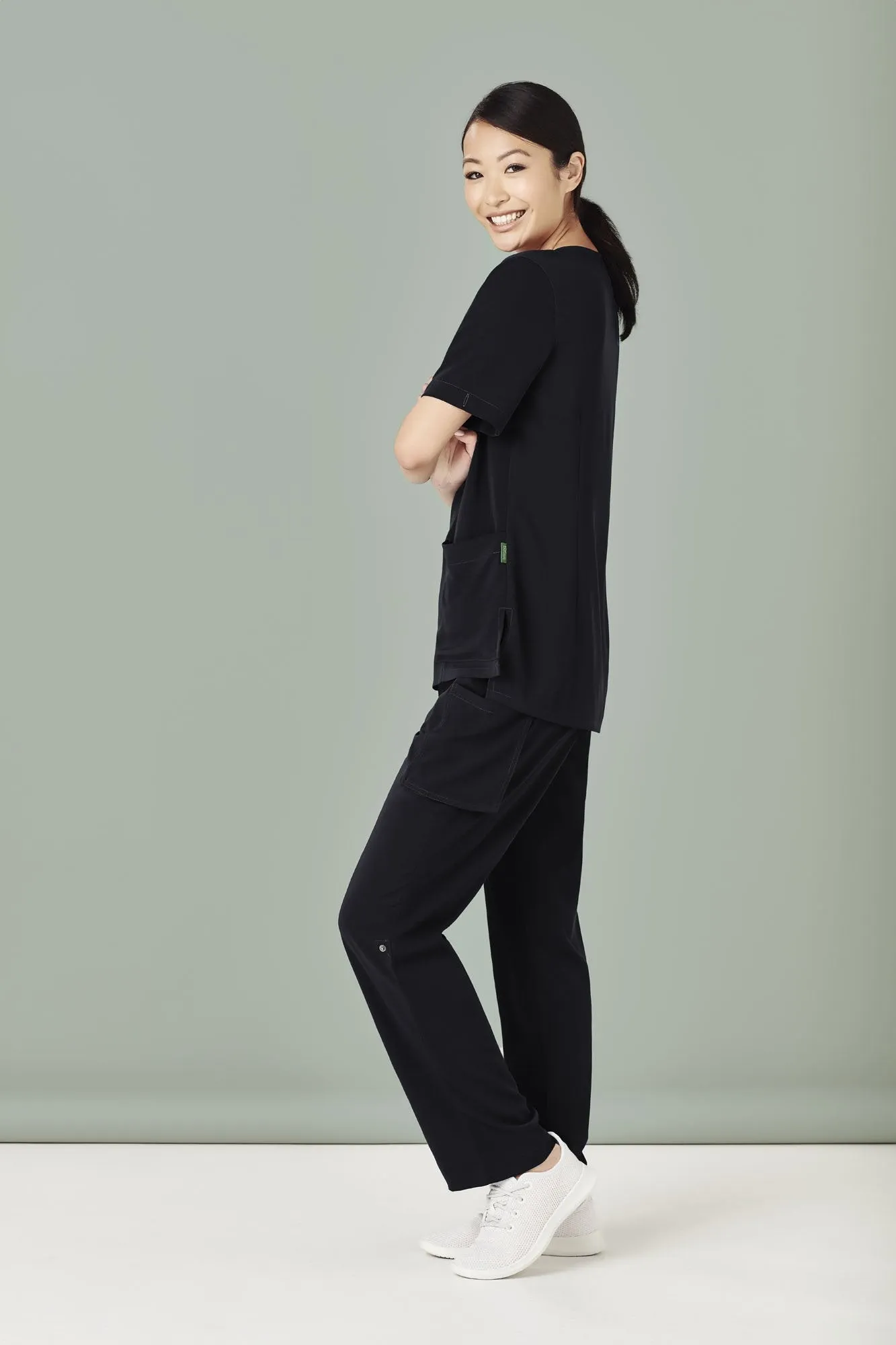 Womens Tailored Fit Round Neck Scrub Top